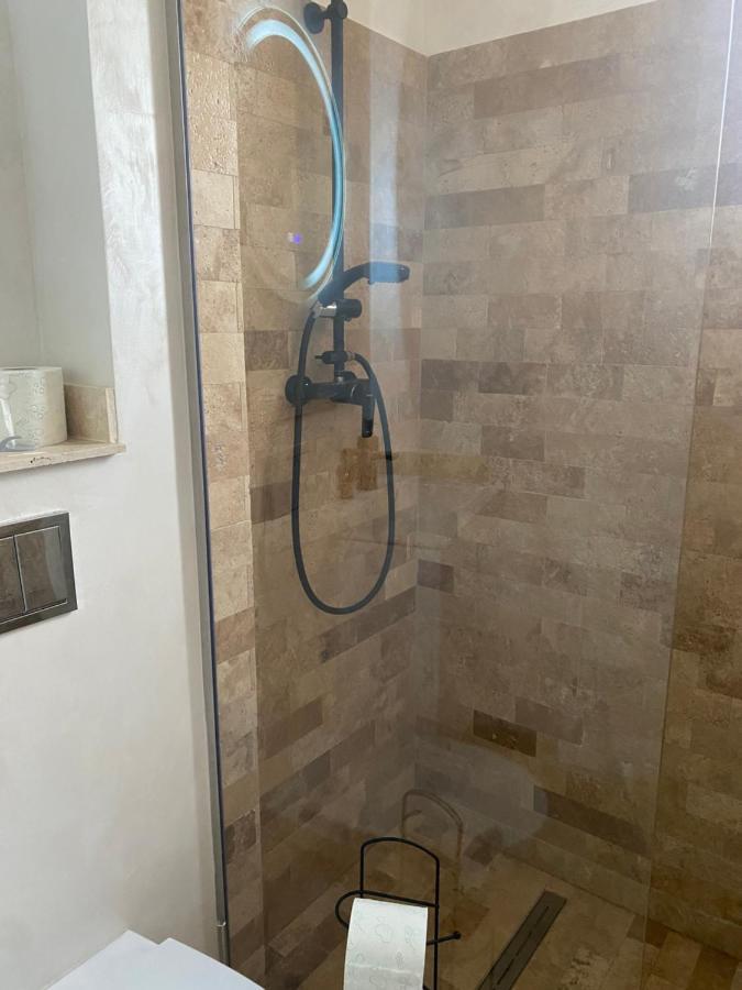 4 * Timişoara