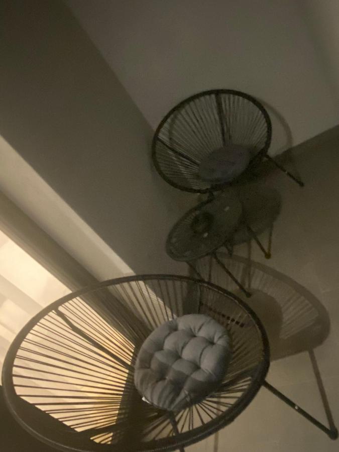 Apartment 4